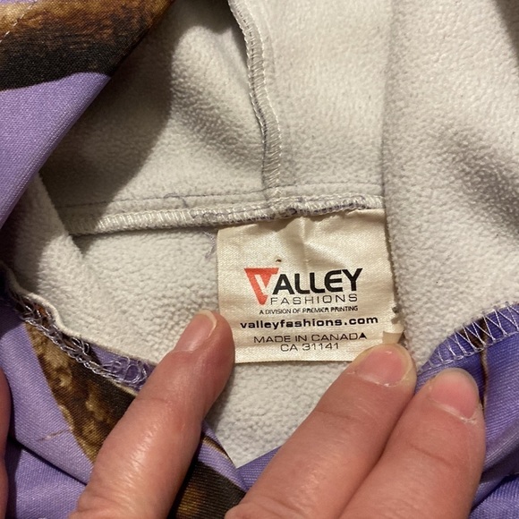 Cabela’s RealTree Women’s Purple Camo Lined  Hoodie (Size XL) - Picture 6 of 10